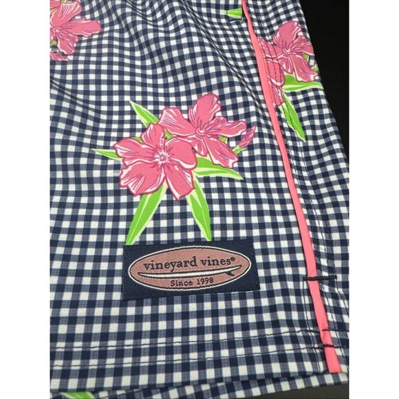 Vineyard Vines Men's 7” Chappy Printed Gingham & Floral Lined Swim Trunks Sz M - Picture 2 of 11
